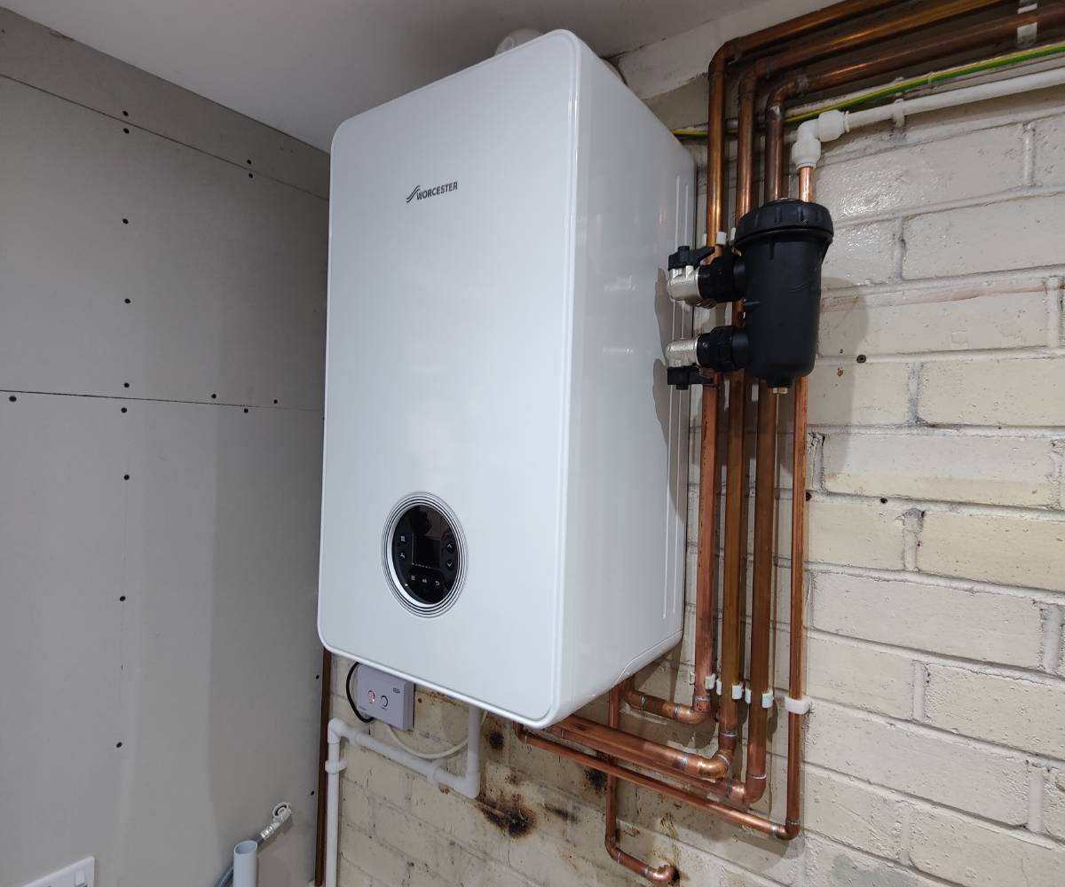 Gas heating engineer in Kettering and Northamptonshire. Gas heating engineer in Kettering and Northamptonshire.